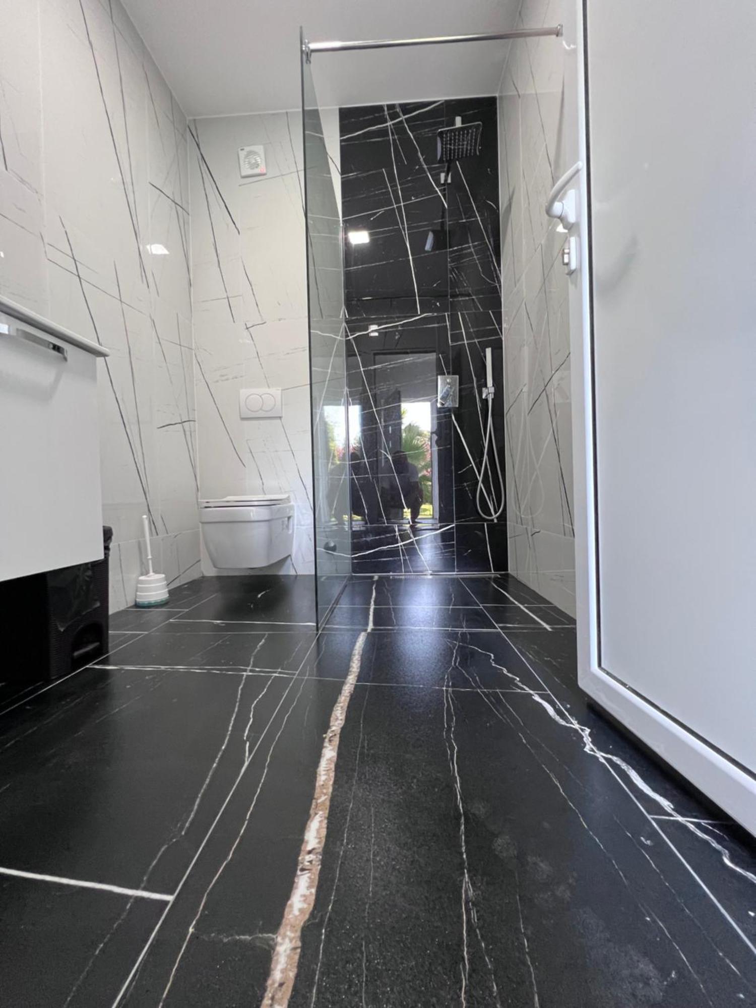 Residence Leora 울친 외부 사진