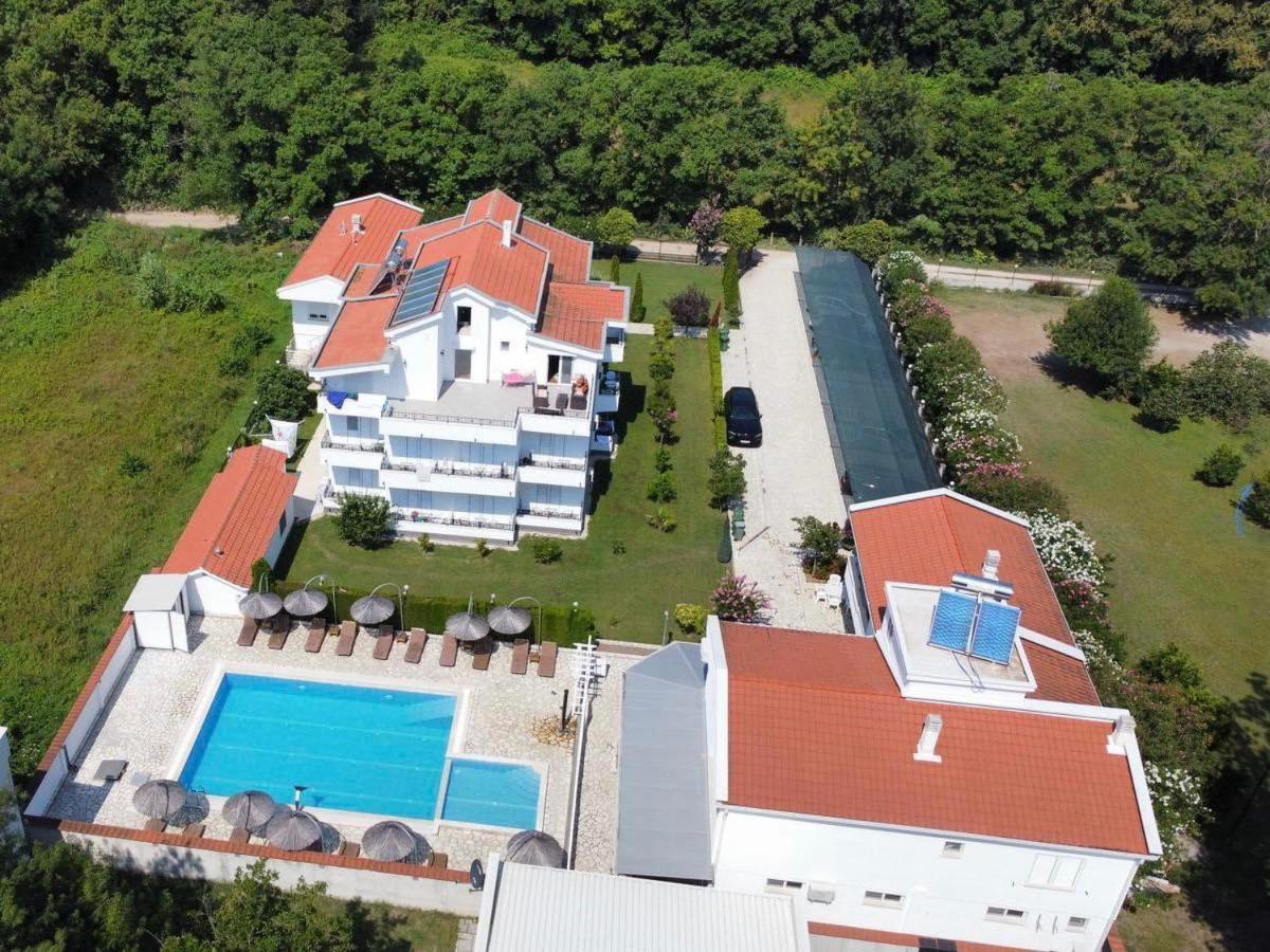 Residence Leora 울친 외부 사진