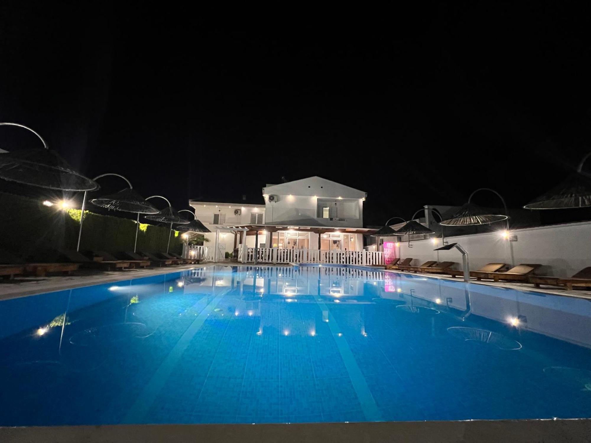 Residence Leora 울친 외부 사진
